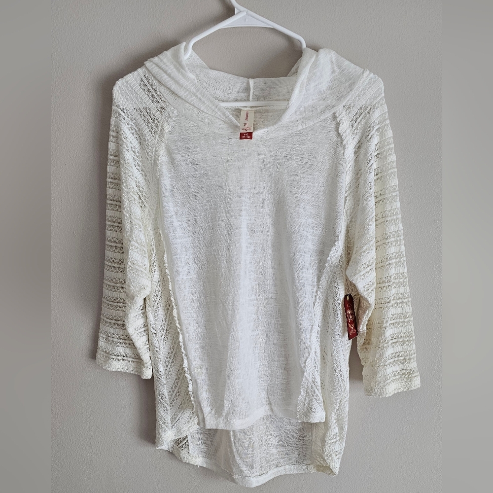 No Boundaries Hooded Top With Lace Sleeves